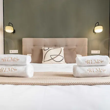 Exclusive Apartment In The Centre With Parking Rems * Malaga