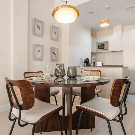 Apartment Exclusive Apartment In The Centre With Parking Rems Malaga