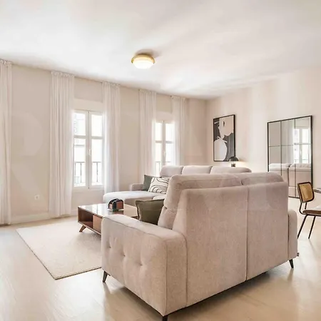 Apartment Exclusive Apartment In The Centre With Parking Rems Malaga