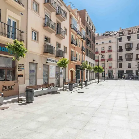 Apartment Exclusive Apartment In The Centre With Parking Rems