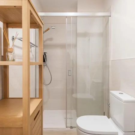 Exclusive Apartment In The Centre With Parking Rems